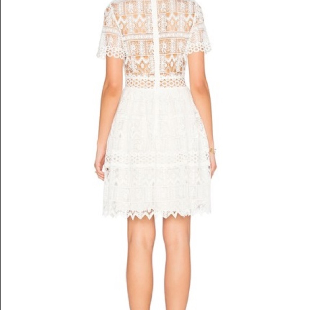 ⚡️SALE⚡️Alexis Lula Dress White SMALL - Picture 4 of 7